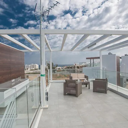 Rent Your Dream Holiday And Look Forward To Relaxing Beside Your Private Pool 1559 Villa